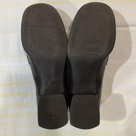 Bandolino JAMRY Chocolate Brown Loafers, size 7M, EUC - Picture 4 of 6